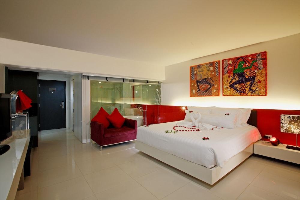 B - Lay Tong Resort Phuket Exterior foto