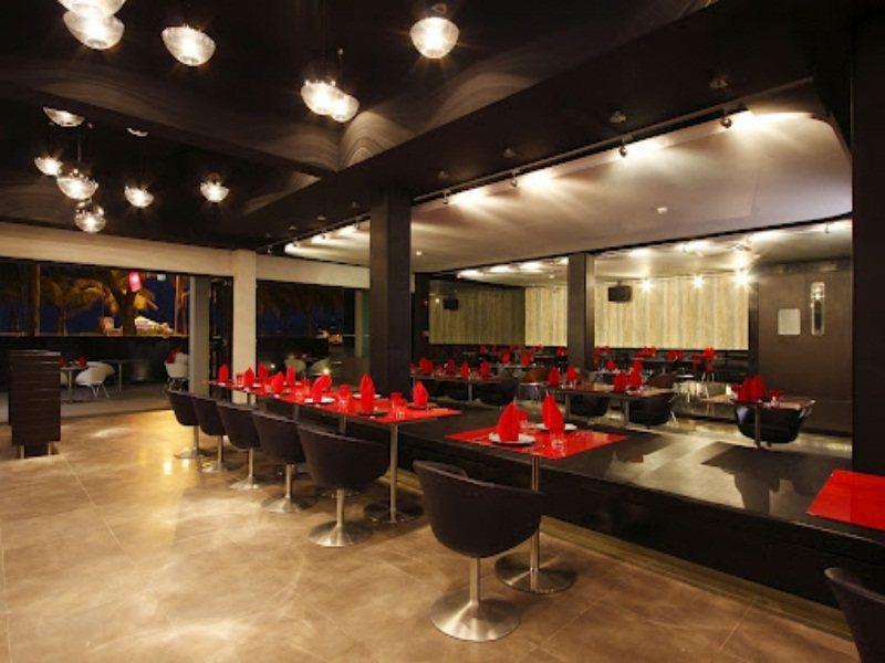 B - Lay Tong Resort Phuket Restaurant foto